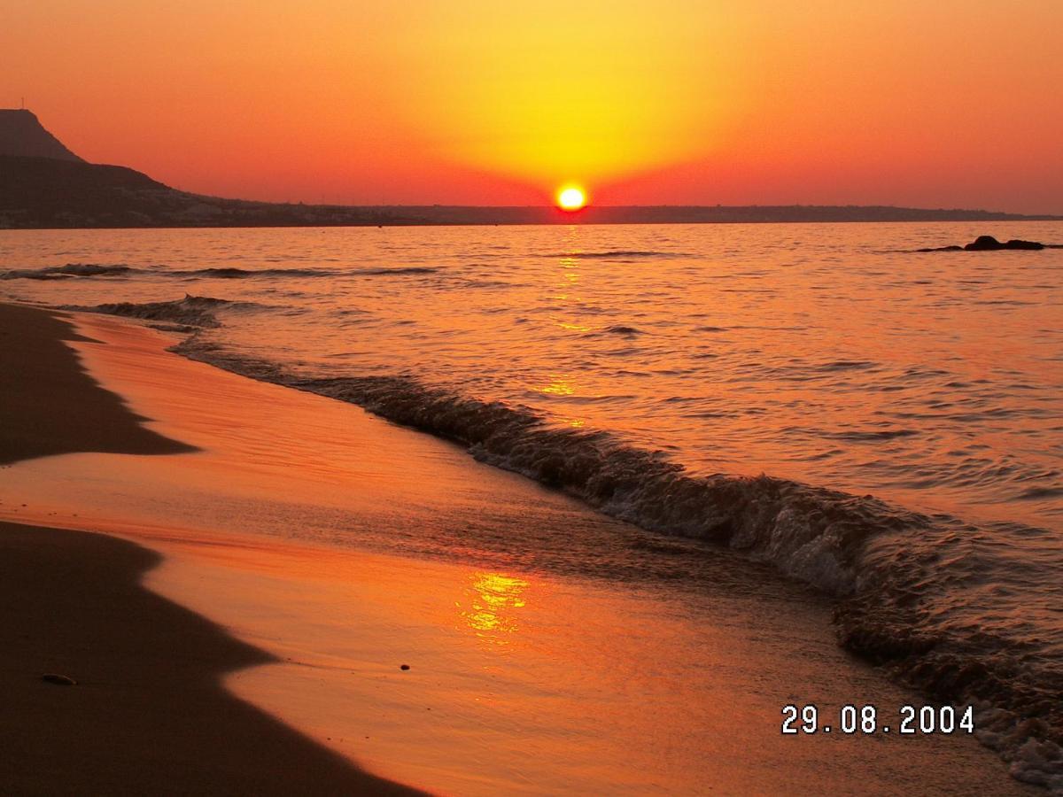 Dolphin Studios มาเลีย ภายนอก รูปภาพ